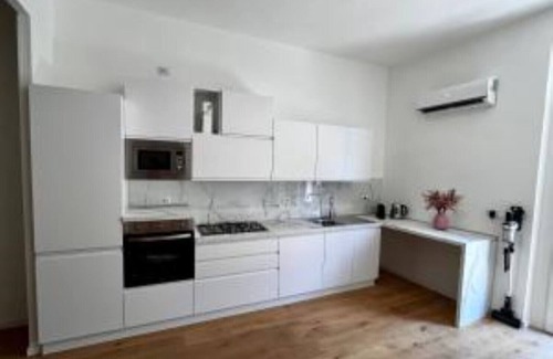 Foggia Apartment | Terrazza Perez - apartment in city center with terrace and pool