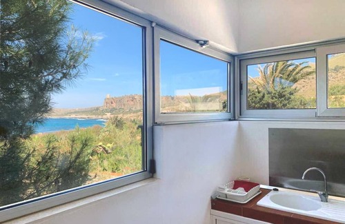 Macari Villa | TerrazzAmare (house "down") by the sea
