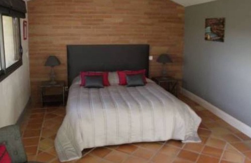 Lagardelle-sur-Leze Bed & Breakfast | Terre de Garance