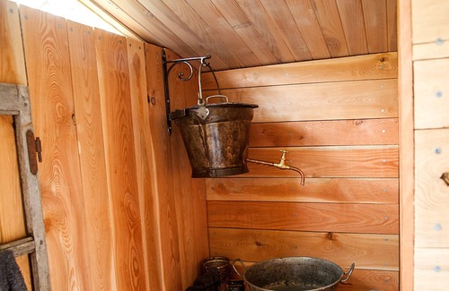 Ribeyret Bed & Breakfast | Terre des Baronnies. Cabanes