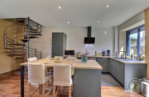 Saint-Medard-sur-Ille House | Terre Nature - Saint Medard SUR Ille