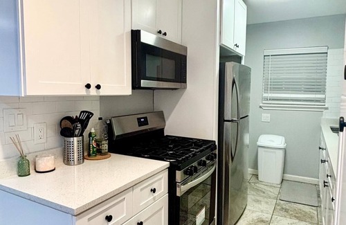Oak Cliff House | Terrific 2-bedroom house with AC in Dallas