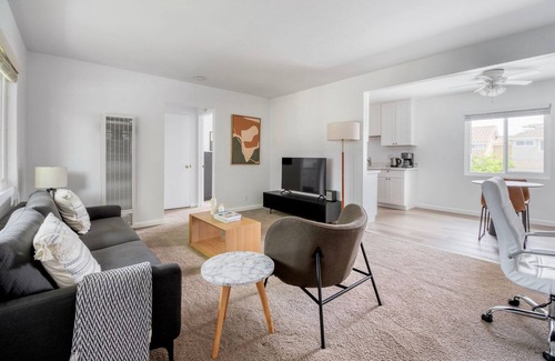 Old Mountain View Apartment | Terrific Mountain View 1BR w/Pool & Parking, nr Shops, by Blueground