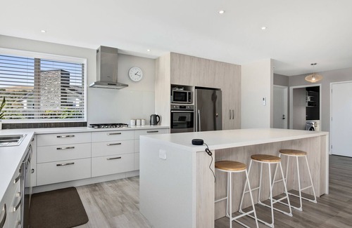 Blenheim House | Terrific on Taylor - Blenheim Holiday Home