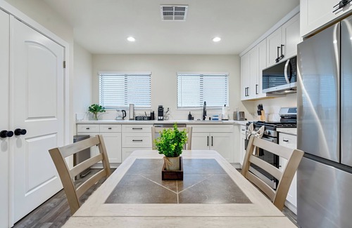 Kings Beach House | Terrific Smoke-Free Place in Heart of Kings Beach walking distance to Lake