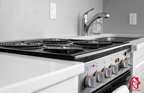 Downtown Albuquerque Apartment | Terrific Tijeras Getaway w Garage – An Irvie Home