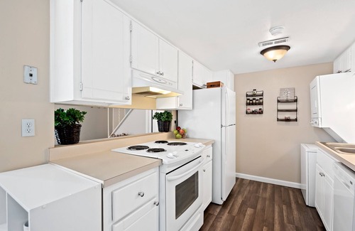 Hampden South House | Terrific Townhouse near DTC w/reserved garage parking spot.