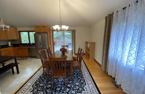 Brook Farm House | Terrific vacation house only 4.5 miles away from downtown Boston