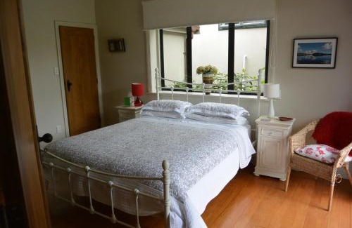 Orakei Bed & Breakfast | Terry and Cindy's Bed and Breakfast
