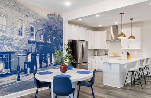 Wake Forest Condo | Tessa - Luxury 3 BR Retreat + Garage, Personal Chef