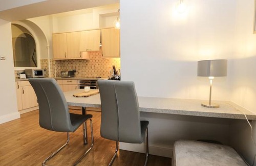 Bowness-on-Windermere Cottage | Tethera