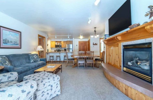 Driggs Condo | Teton Creek 3-BR Retreat – Ski, Parks & Serenity