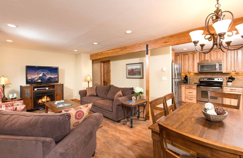 Teton Village Condo | Teton Village Minutes 2 Snow Village Condo w Jackson Hole Property Management