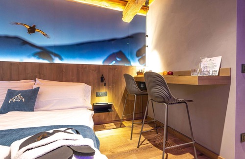 Chies d'Alpago Bed & Breakfast | TEVERONE SUITES & WELLNESS - Camera Gallo Forcello