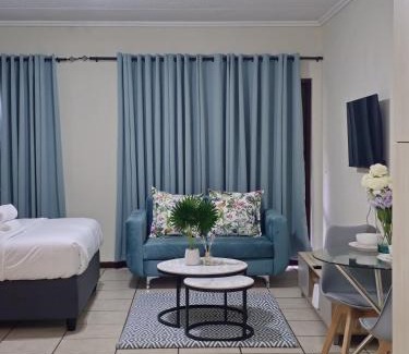 Lone Hill Apartment | Tevin Nest 3