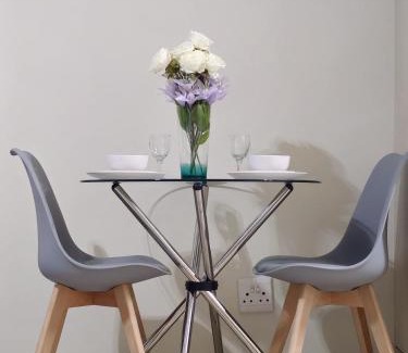 Lone Hill Apartment | Tevin Nest 3