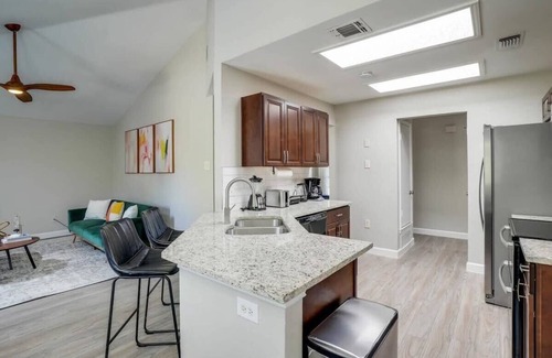 Lewisville House | Texan Hideaway - Cozy, Convenient, Comfortable!