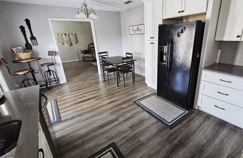 Lewisville House | Texan Tranquility Retreat
