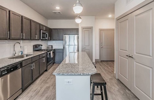 Highland Village Apartment | Texas Corporate Housing Solutions Professional Apt