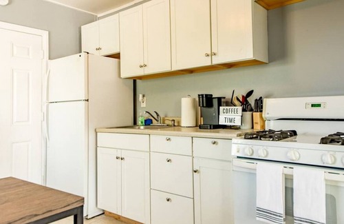 Townsite House | Texas · Cozy spot in middle of DT Water St. Henderson