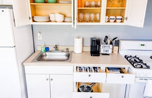 Townsite House | Texas · Cozy spot in middle of DT Water St. Henderson