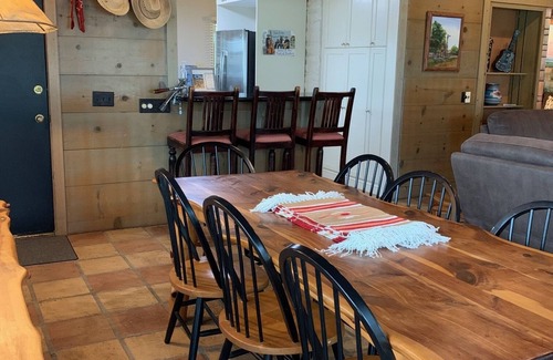 Austin House | Texas Exotic Game Ranch, Gateway to the Hill Country, Just Minutes From Downtown