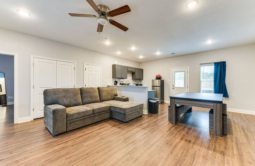 Lake Whitney House | Texas Family Home w/Hot Tub: 1 Mi to Lake Whitney