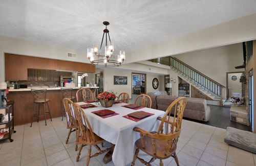 Coldspring House | Texas History Vacation House (Houston)