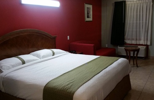 Brownsville Hotel | Texas Inn North Brownsville