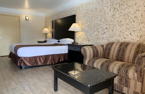 Pharr Hotel | Texas Inn & Suites Pharr/San Juan