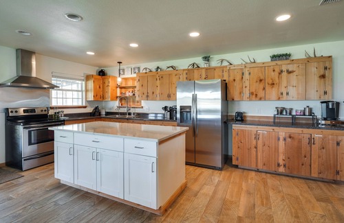 Yancey House | Texas Nature Escape: Lake & Game Room Access