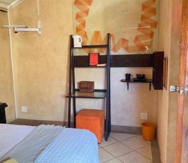 Phalaborwa House | Texas Phalaborwa guesthouse