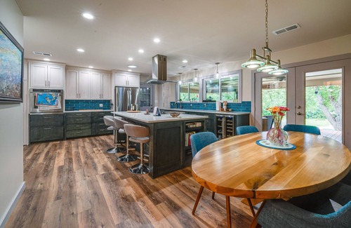 Gordonville House | Texas Retreat w/Deck, Grill & Spacious Yard!
