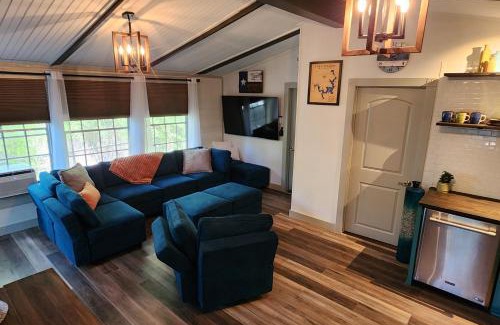 Pottsboro House | Texoma Yellow Door Lakehouse