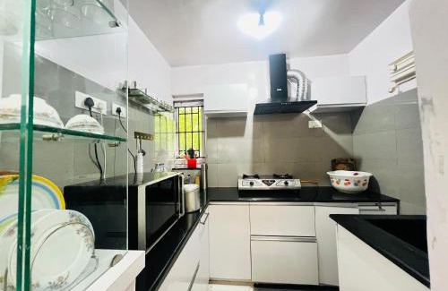Kandal Villa | Teyt's White Home - 3 bedroom Villa