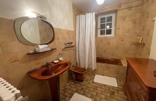 Montaigu-de-Quercy Bed & Breakfast | Théra