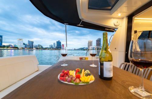 Son Tra Boat Rental | Thảo Nhi Yacht