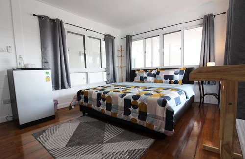 Ayutthaya House | Baan Khunphiphit Homestay