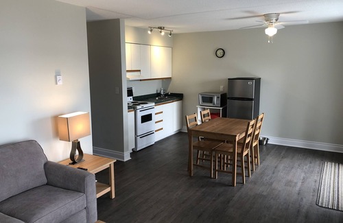 Unorganized Centre Parry Sound Apartment | The Shores of Deer Lake