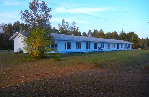 Unorganized Centre Parry Sound Apartment | The Shores of Deer Lake