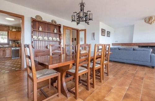 Tamarit House | th128 Villa in Tarragona 4 bedrooms · 5 beds · 4 baths