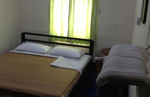 Pyin Oo Lwin Hotel | Tha Ha Zar Ta Hotel