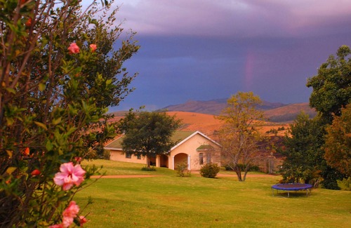 Graskop Ski Chalet | Thaba Tsweni Lodge, your home away from home!