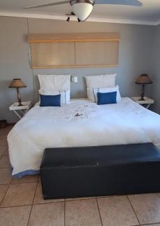 Maanhaarrand House | Thabametsi Farm