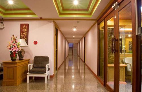 Nuanchan Hotel | Thai Garden Resort