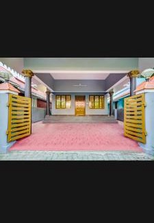 Aluva House | Thaikkatukara Residency