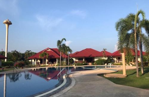 Rayong Villa | Thailand Dream Village House J14
