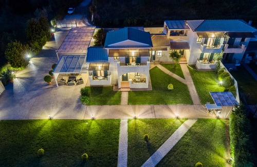 Dafnata House | Thalassa - A paradise. Luxury 2 Bedrooms House (Sleeps 4) With Pool In Corfu