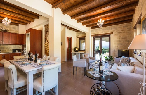 Lefkogeia Villa | Thalia Villa Private pool, amazing sea views, walking distance to shops