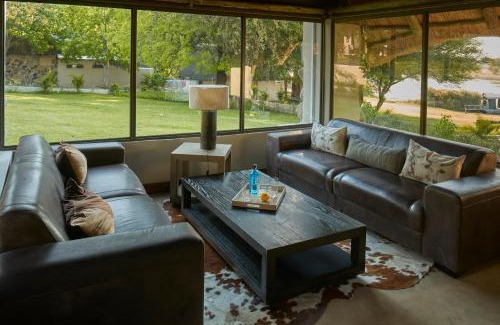 Maun Cabin | Thamalakane River Lodge